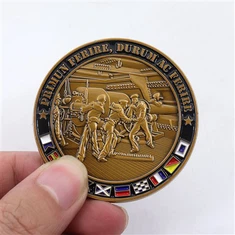 빈 금속 에나멜 크리스마스 도전 동전